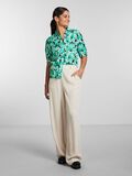 Shop the Look - pc_apr_33_custom.jpg