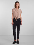 Shop the Look - pc_mar_34_custom.jpg