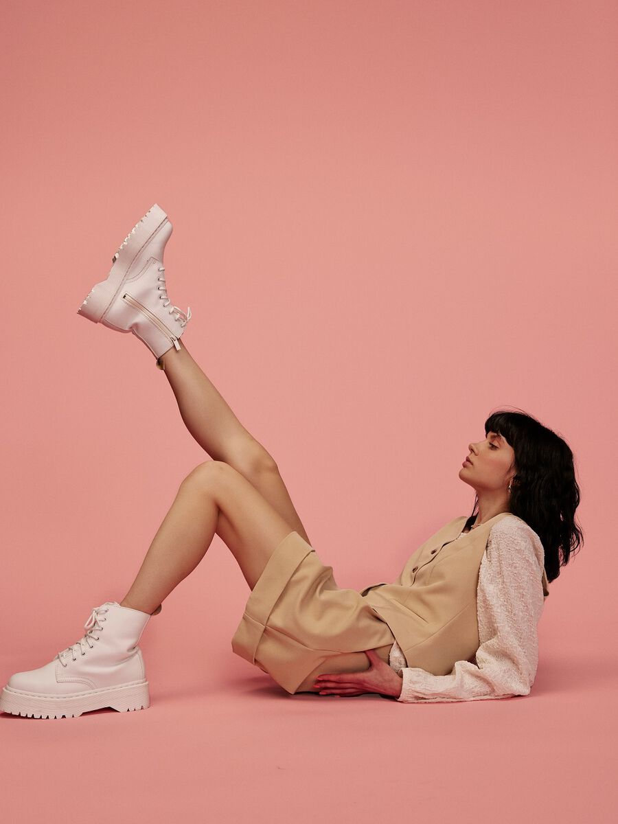 Shop the Look - pc_apr_15_custom.jpg