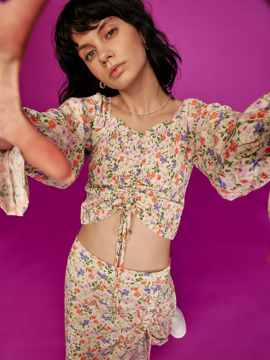 Shop the Look - pc_apr_24_custom.jpg
