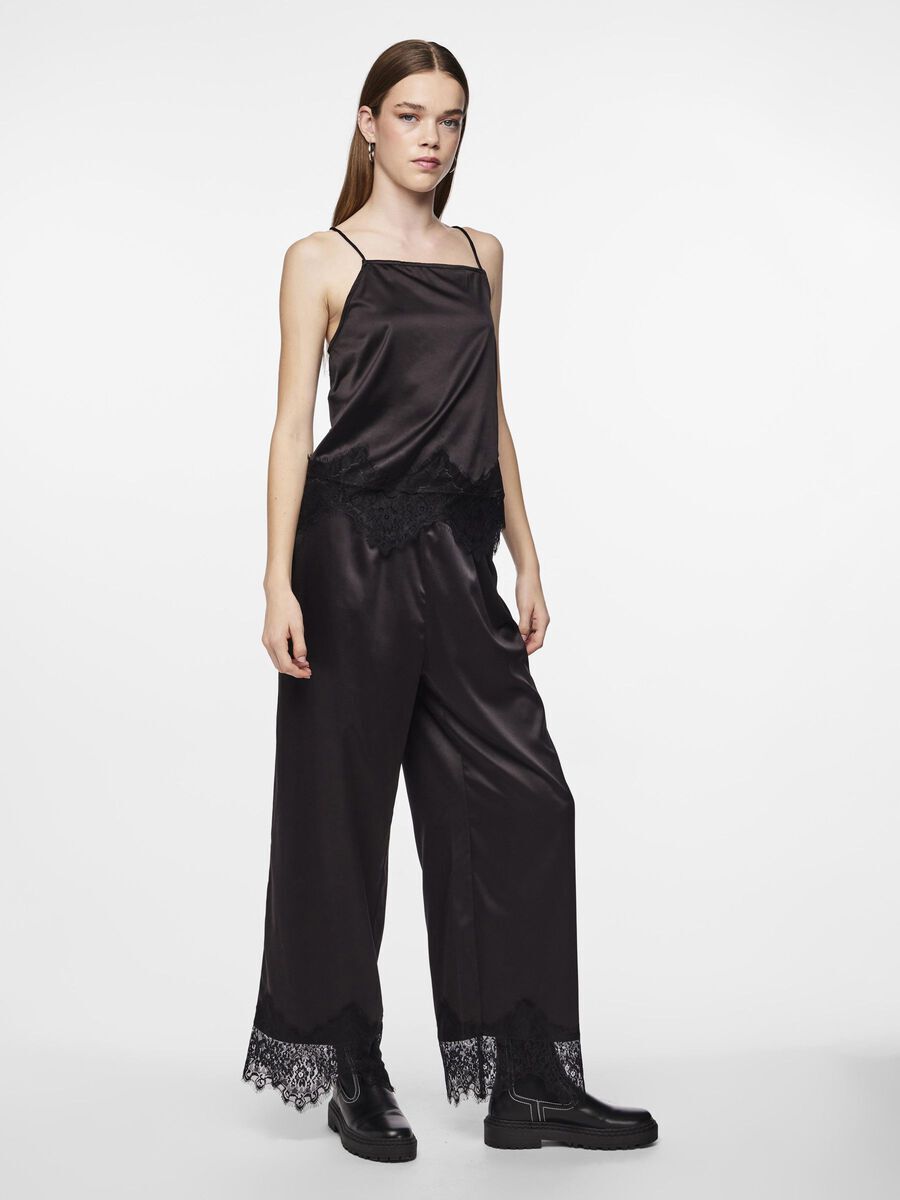 Shop the Look - pc_set_53_1701936134008_custom-0.jpg