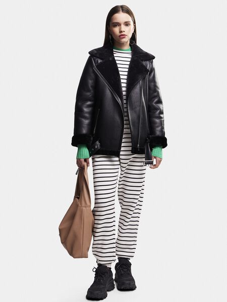 Shop the Look - pc_dec_14_1701868989275_custom-0.jpg