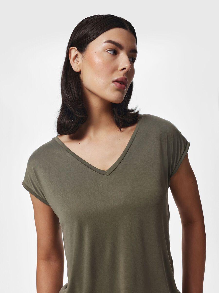 Carousel image - PCKAMALA V-NECK T-SHIRT, Grape Leaf | 6