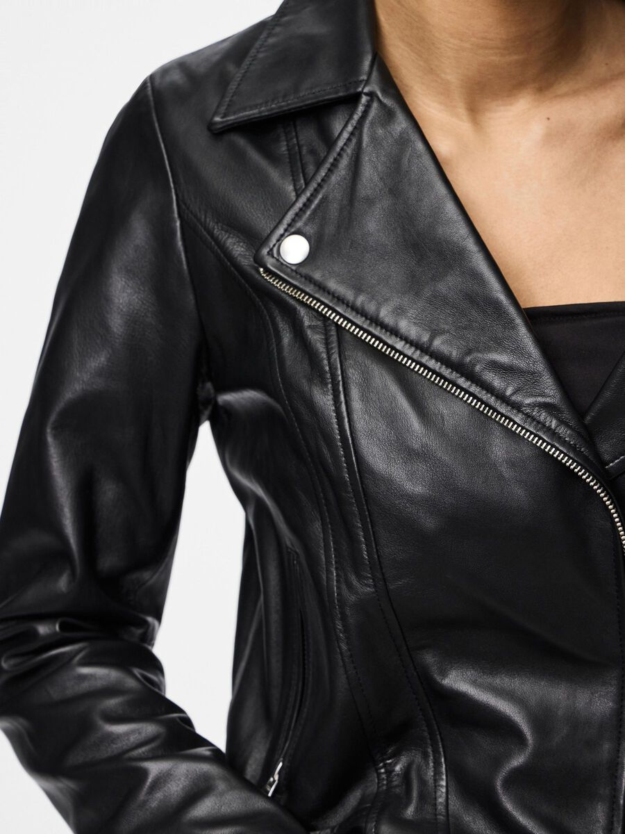Carousel image - PCSUSSE LEATHER JACKET, Black | 4