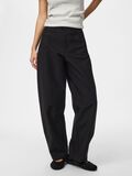 Product image thumbnail - PCRIKKE BARREL TROUSERS, Black | 4