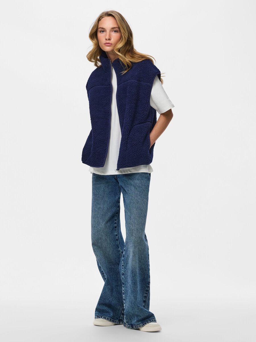 Carousel image - PCSADIA TEDDY VEST, Maritime Blue | 3