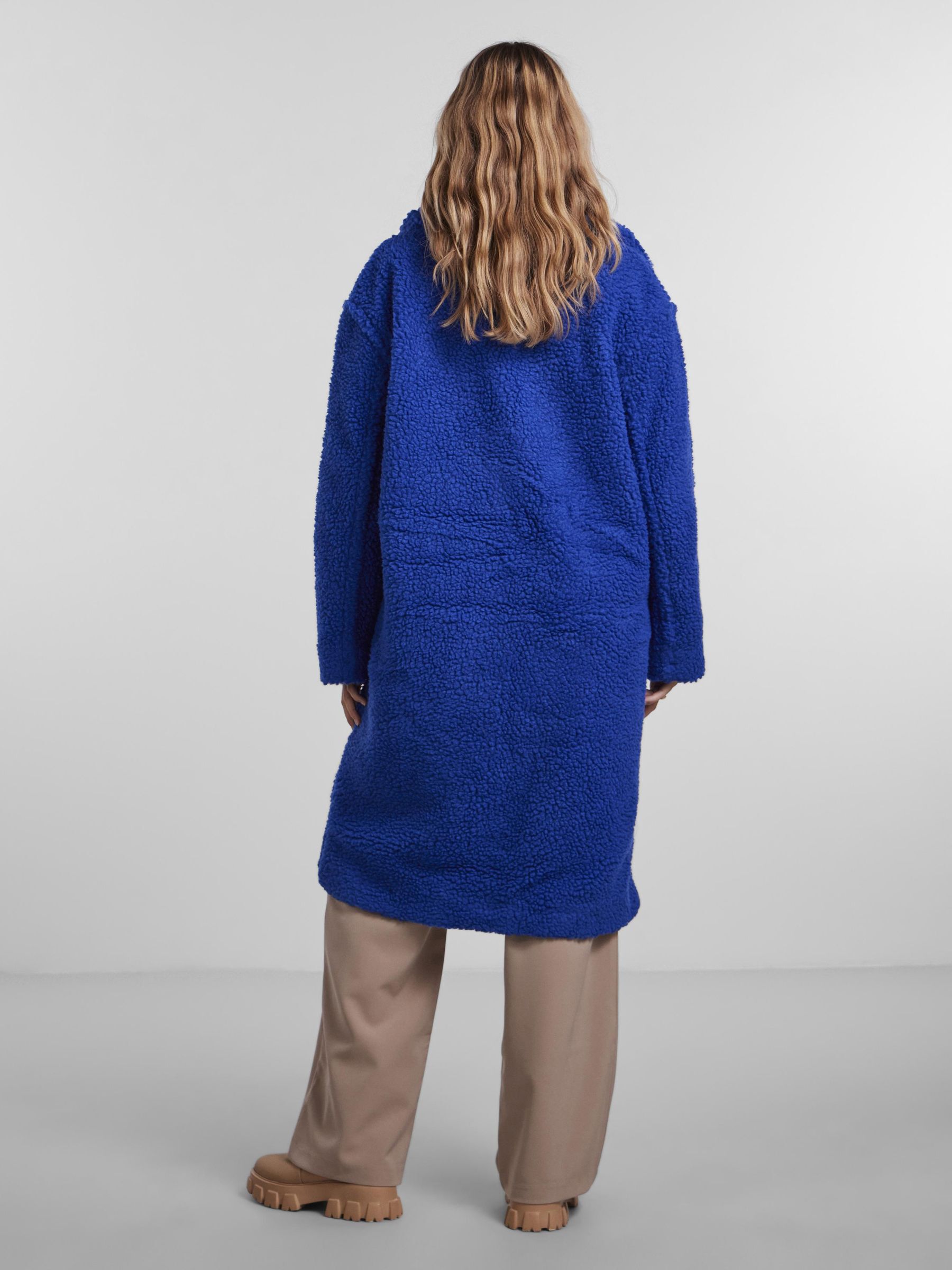 Peak performance teddy coat top