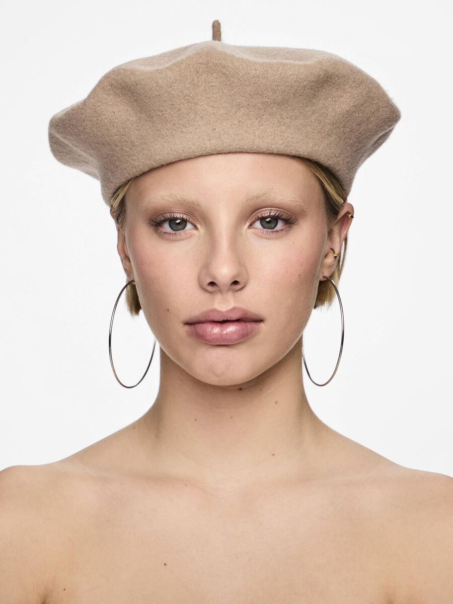 Pieces PCFRENCH BERET, Silver Mink, highres - 17090698_SilverMink_003.jpg