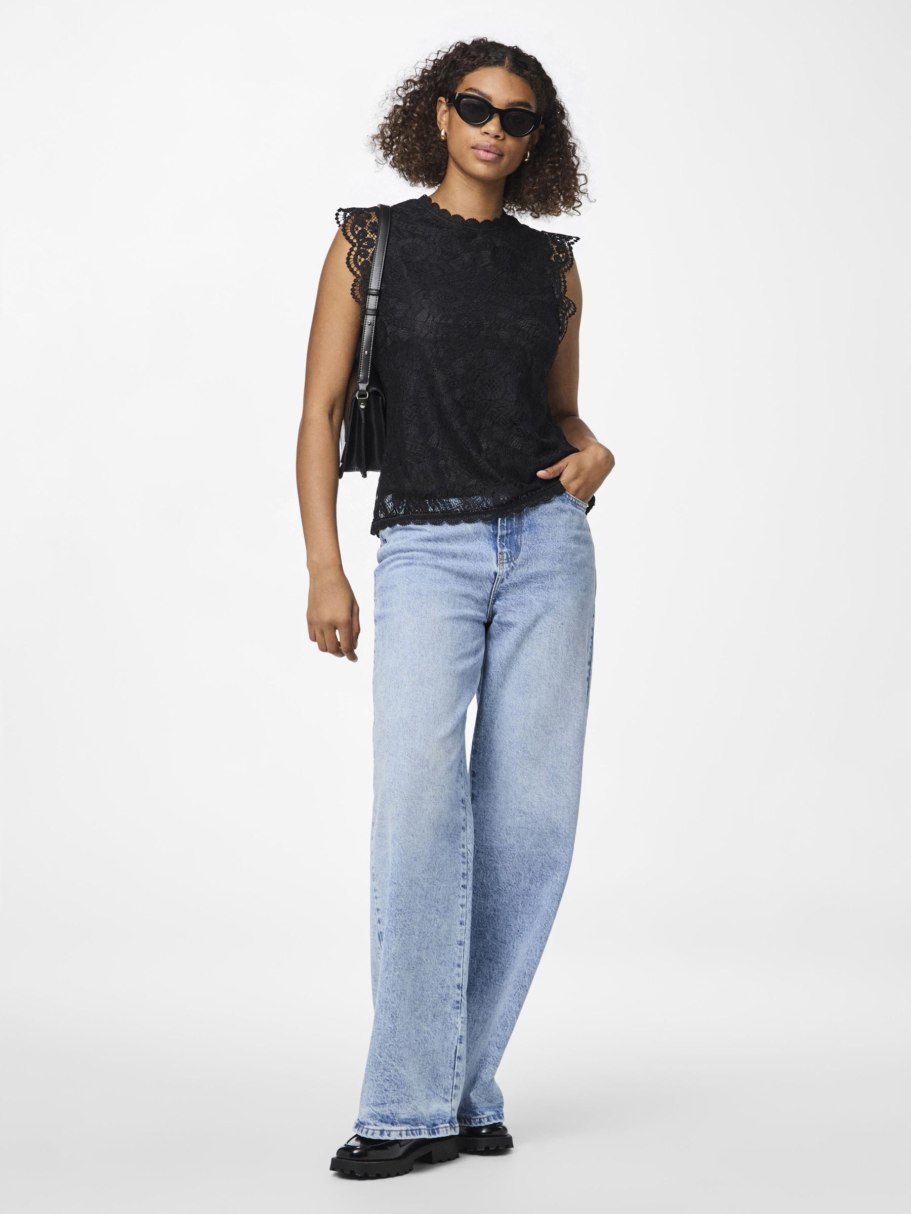 Black lace sleeveless top top