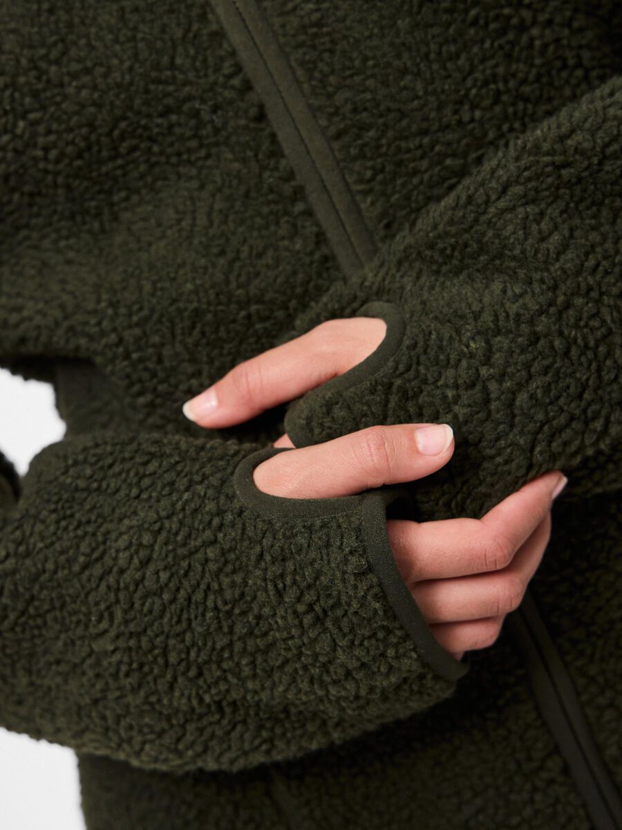 Product carousel image - PCSADIA VESTE EN PELUCHE, Forest Night | 2