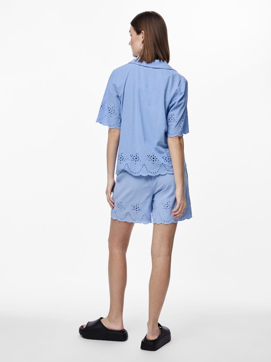 Pieces PCALMINA EMBROIDERY SHORTS, Hydrangea, highres - 17149520_Hydrangea_004.jpg