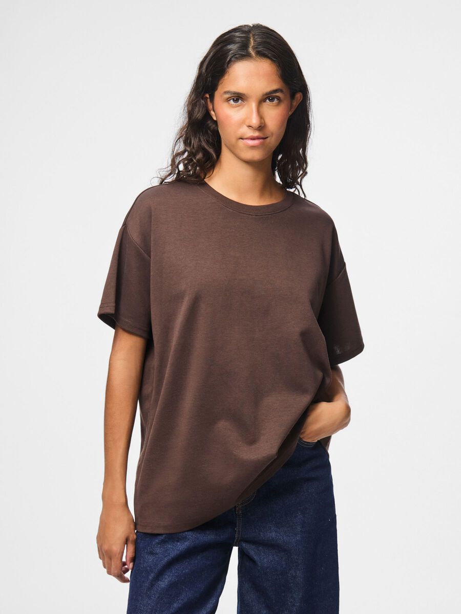 Product carousel image - PCSKYLAR OVERSIZED T-SHIRT, Hot Fudge | 1