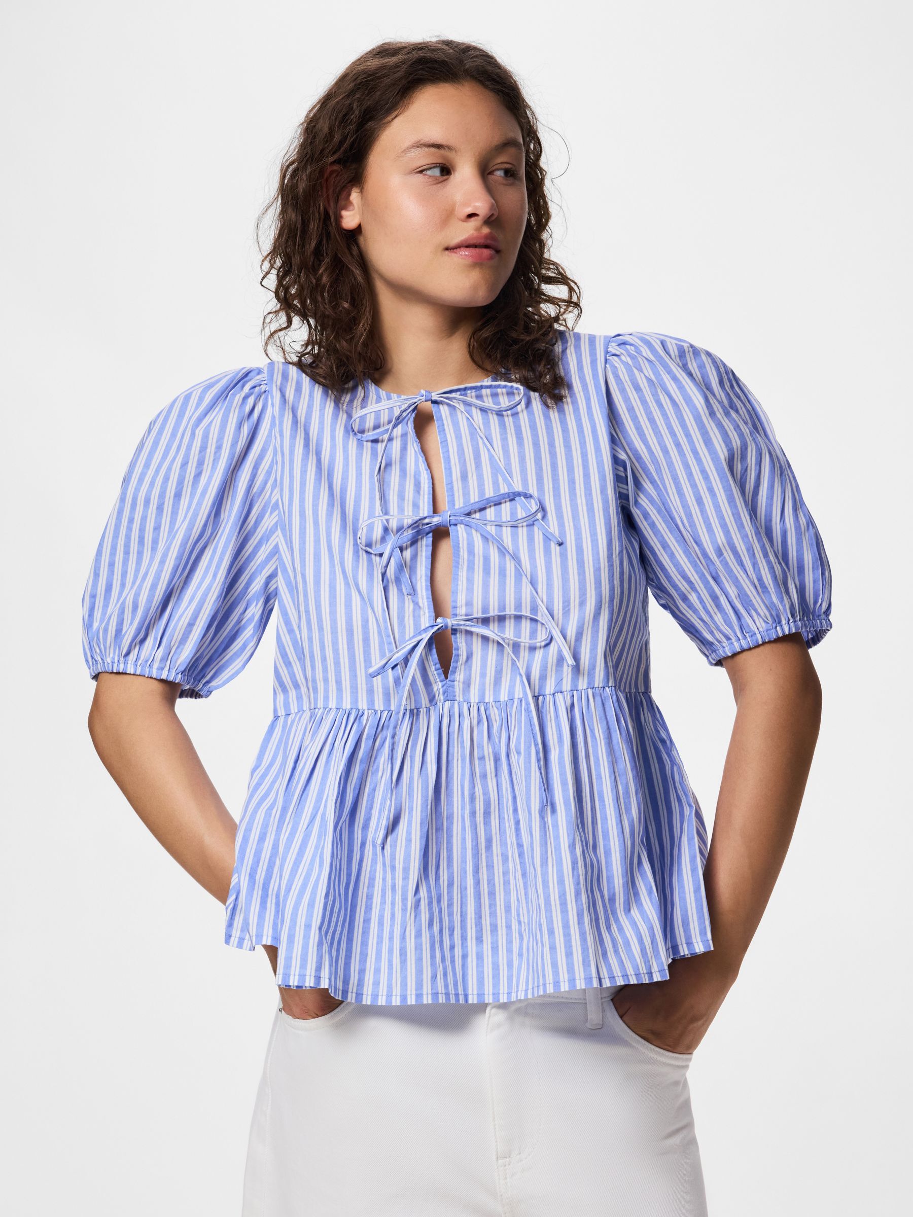 PCJOLLY TIE BLOUSE | Blue | PIECES® Finland