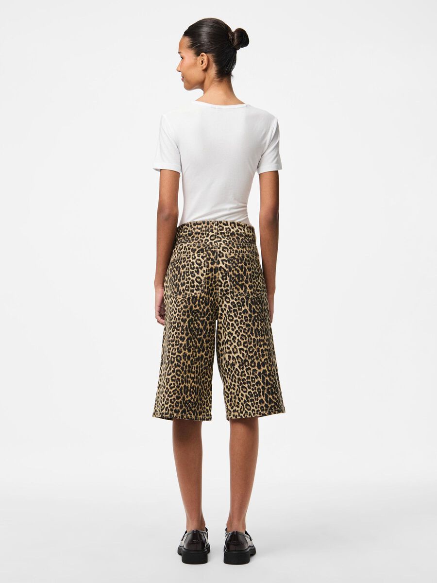 Pieces PCSALUME DENIM JORTS, White Pepper, highres - 17158199_WhitePepper_1189636_004.jpg