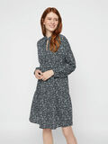 Pieces MICRO FLORAL-PRINT SMOCK DRESS, Black, highres - 17104345_Black_767105_003.jpg