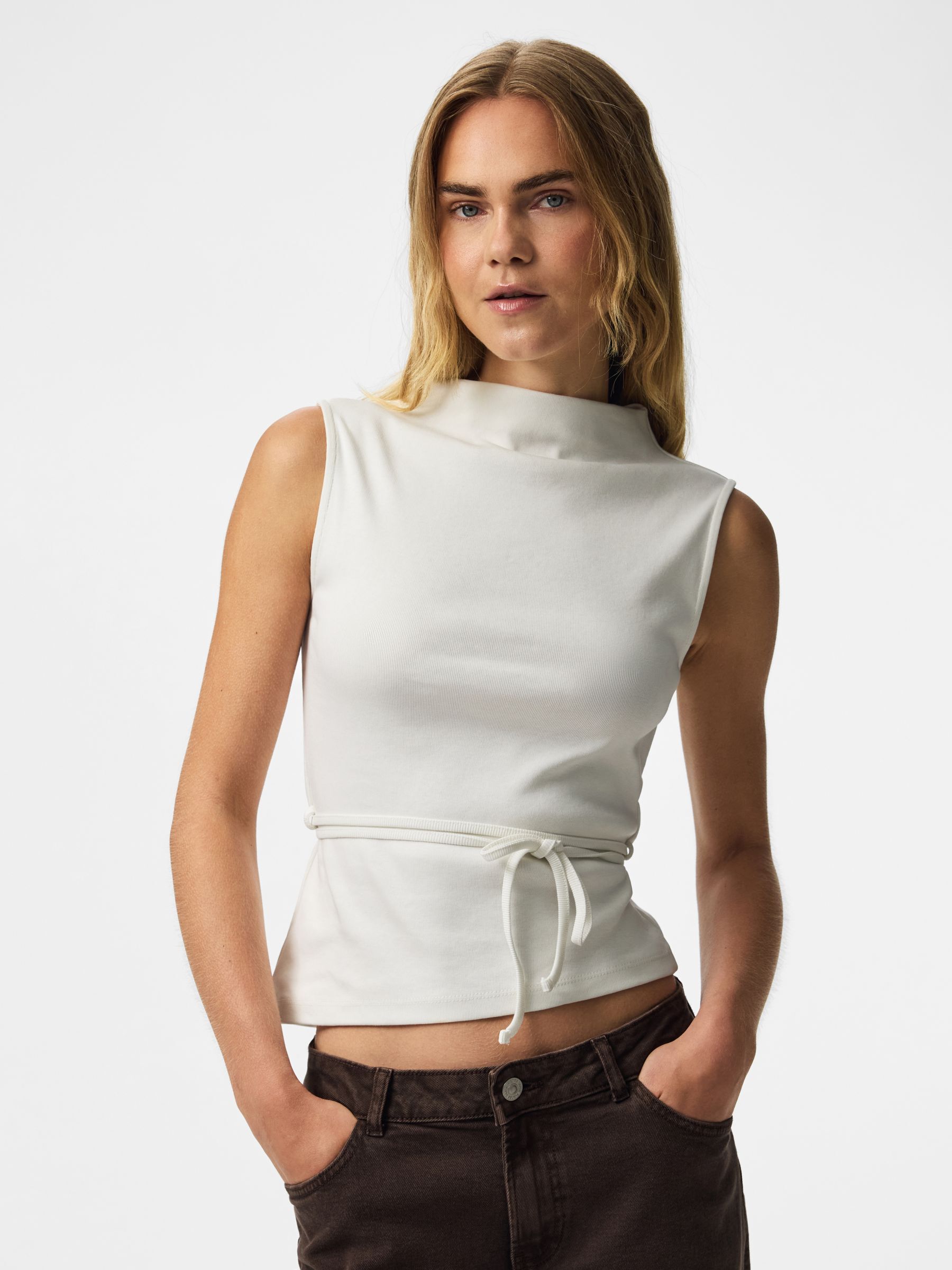 Women's Tank tops | Shop online | PIECES®