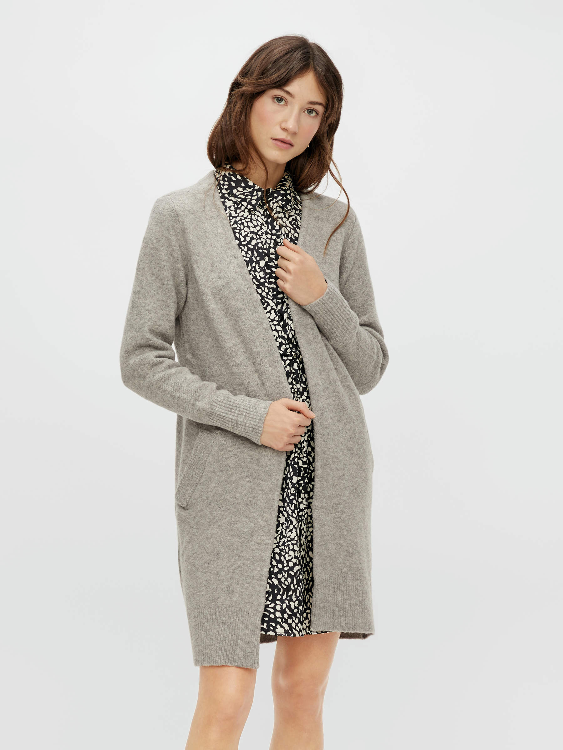 Long grey top wool cardigan