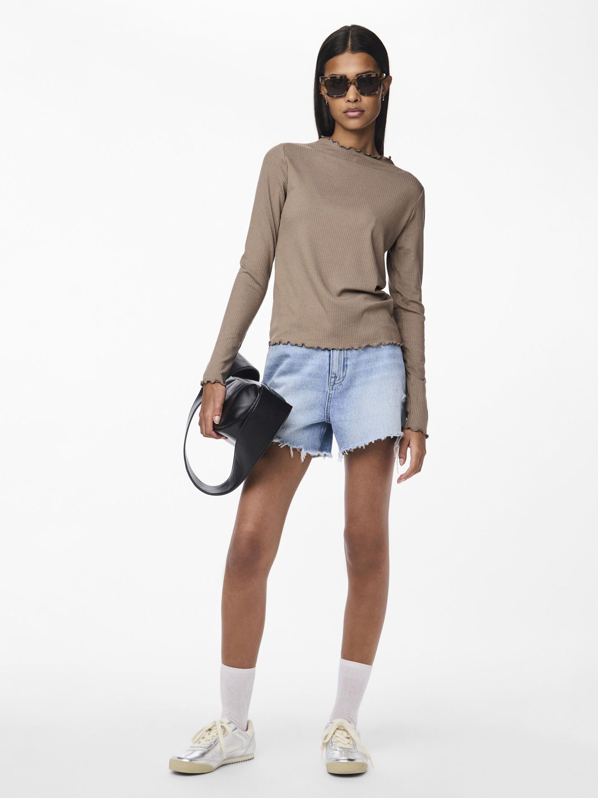 Carousel image - PCNICCA LONG SLEEVED TOP, Fossil | 5