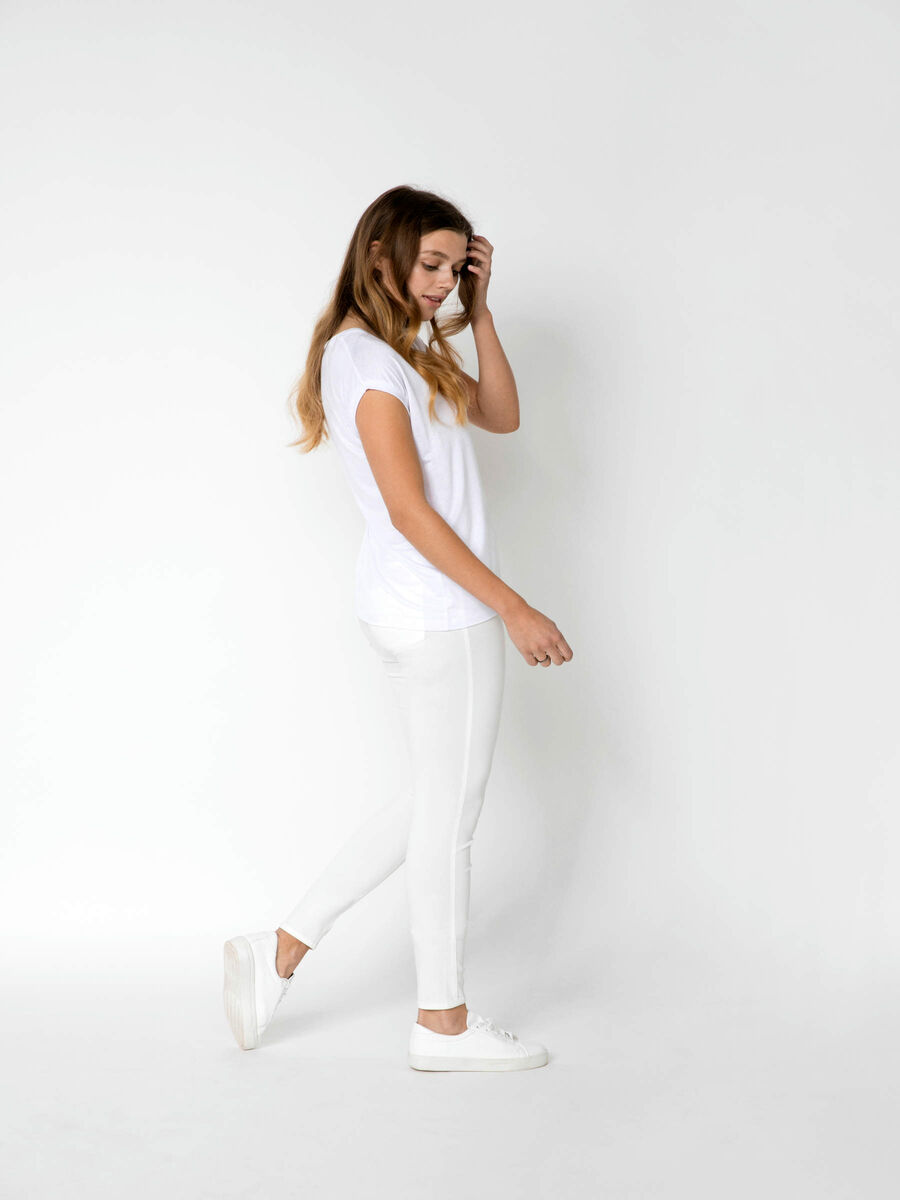Pieces MID WAIST SKINNY FIT JEANS, Bright White, highres - 17080659_BrightWhite_004.jpg