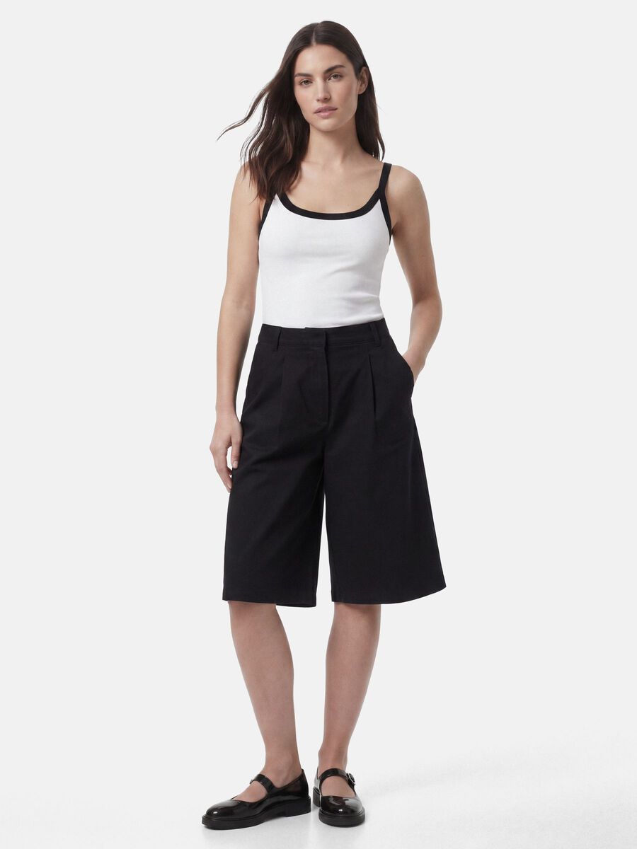 Carousel image - PCRIKKE HW BERMUDA SHORTS, Black | 3
