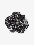 Pieces OVERSIZED SCRUNCHIE, Black, highres - 17115917_Black_874159_001.jpg