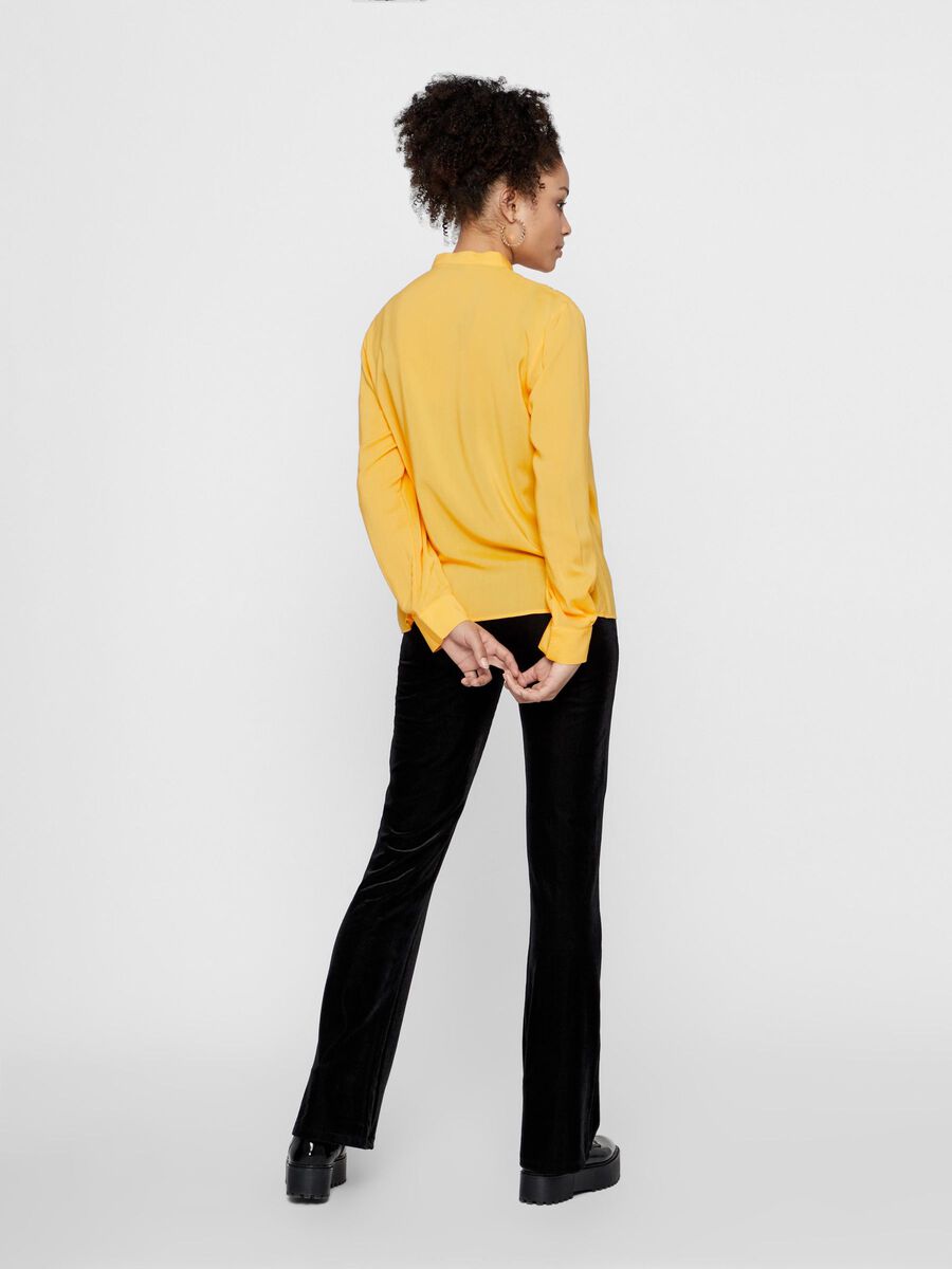 Pieces COL OFFICIER CHEMISE, Artisans Gold, highres - 17100648_ArtisansGold_004.jpg