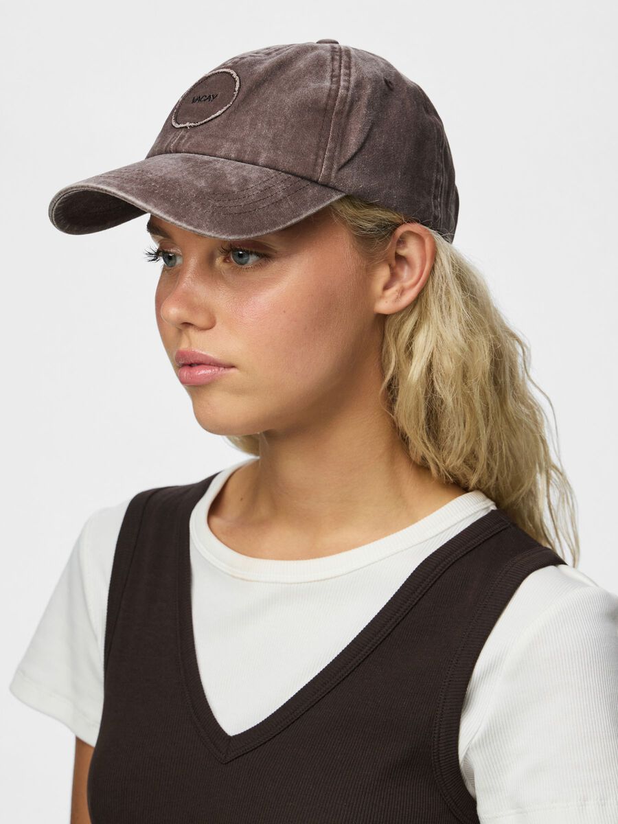 Product carousel image - PCPELINA CAP, Chicory Coffee | 1
