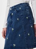 Product image thumbnail - PCFLORA HW SHORT DENIM SKIRT, Medium Blue Denim | 4
