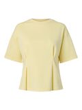 Product image thumbnail - PCSKYLAR FITTED T-SHIRT, French Vanilla | 1