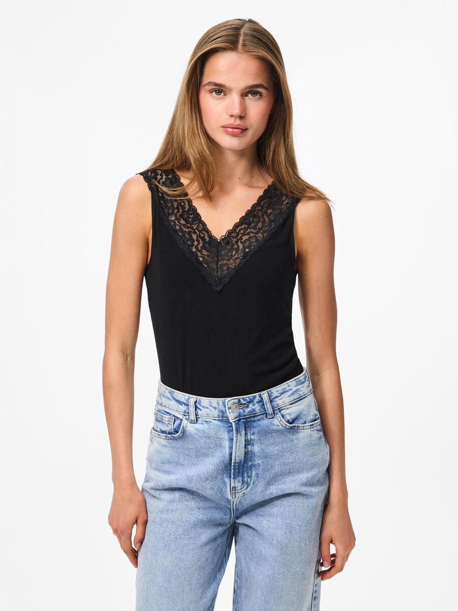 Pieces LACE TRIM TANK TOP, Black, highres - 17094482_Black_003.jpg