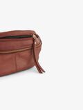 Pieces LEATHER BUM BAG, Picante, highres - 17081963_Picante_005.jpg
