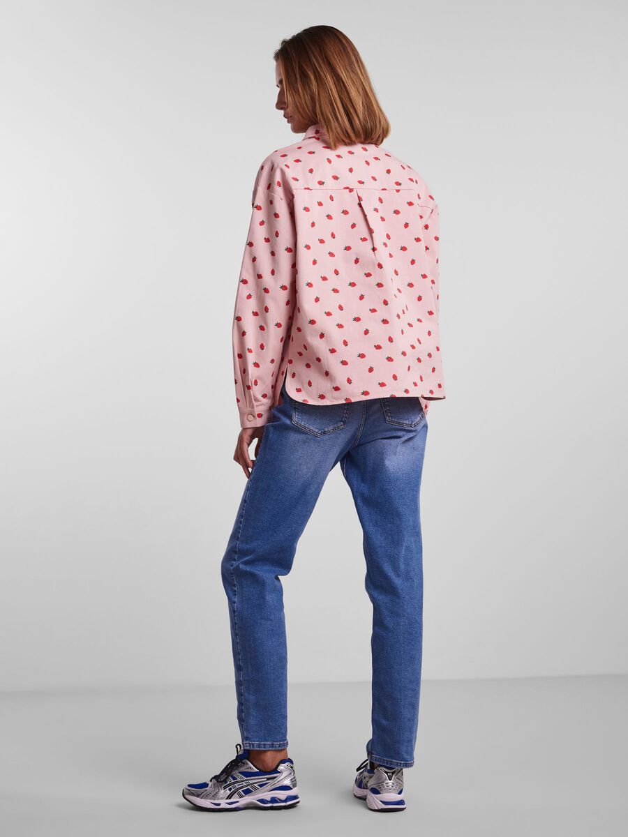Pieces PCSTRAWBERRY SHIRT, Pink Dolphin, highres - 17135440_PinkDolphin_1013246_004.jpg
