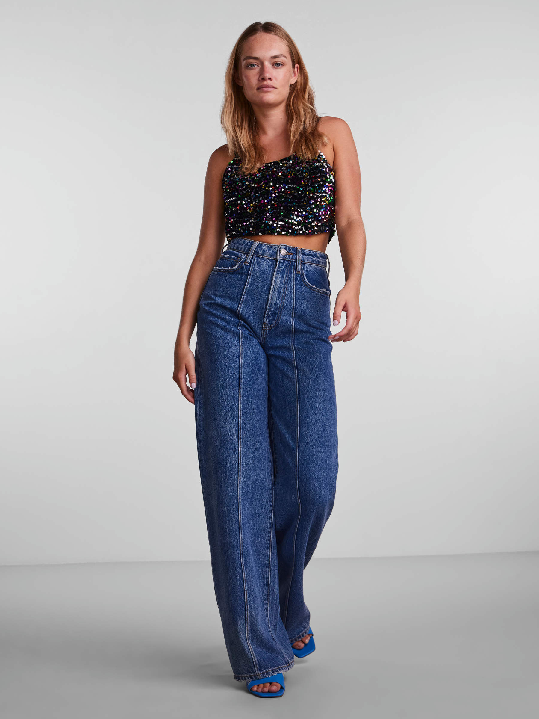 割引購入 PCFLIKKA HW WIDE LEG JEANS | Blue | PIECES® Netherlands パンツ