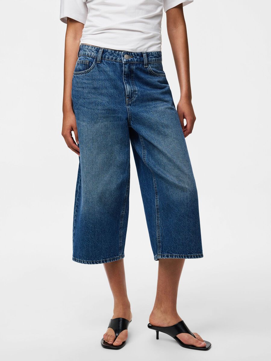 Product carousel image - PCKATE MW CULOTTE WIDE FIT JEANS, Medium Blue Denim | 1