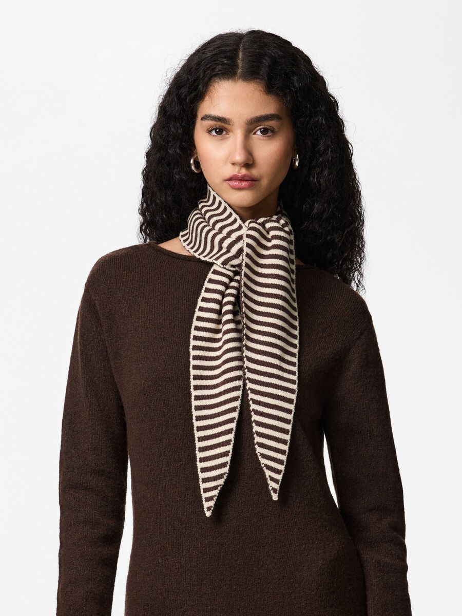 Product carousel image - PCKOMMA &Eacute;CHARPE, Hot Fudge | 1