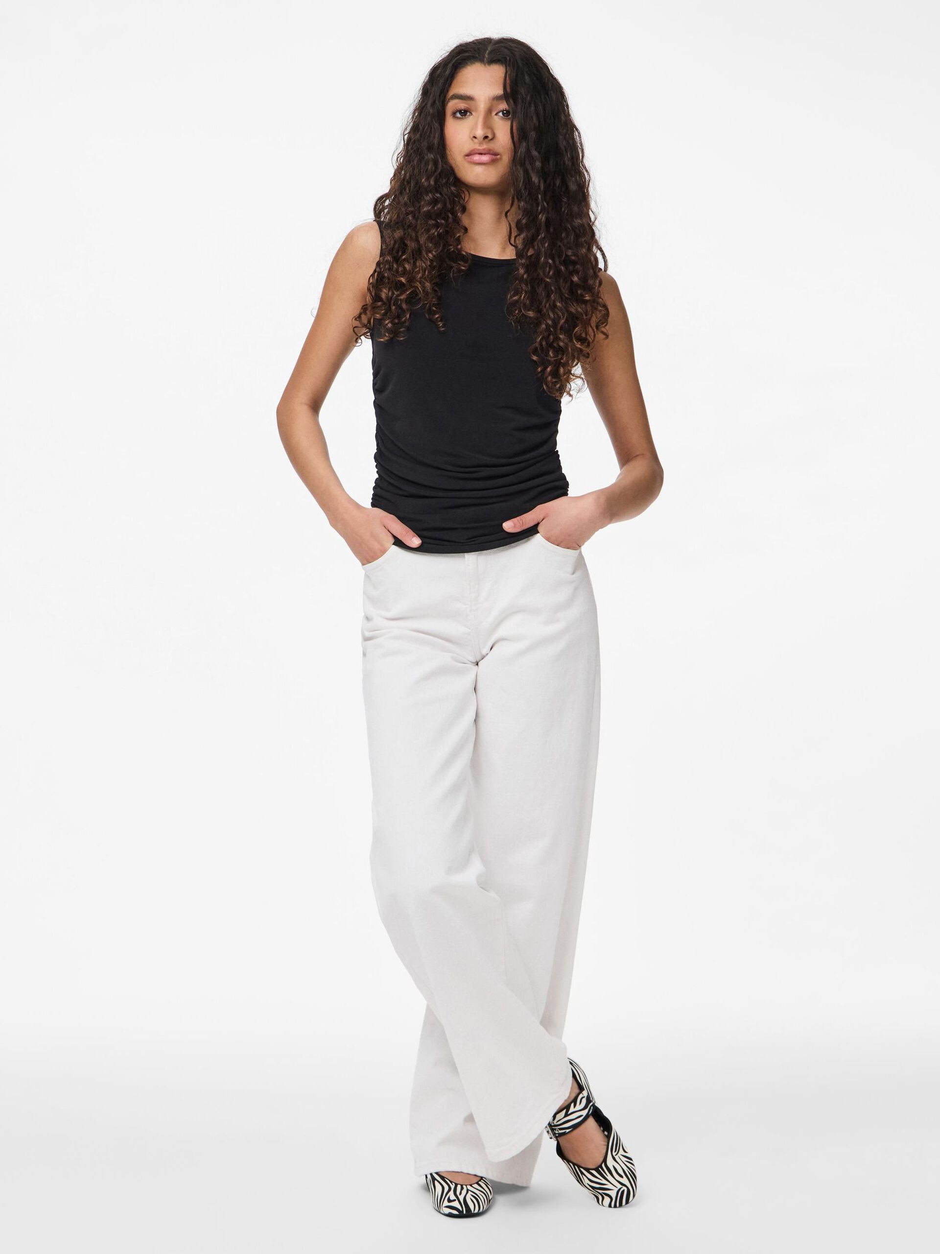 Carousel image - PCMADISON RUCHING SLEEVELESS TOP, Black | 3
