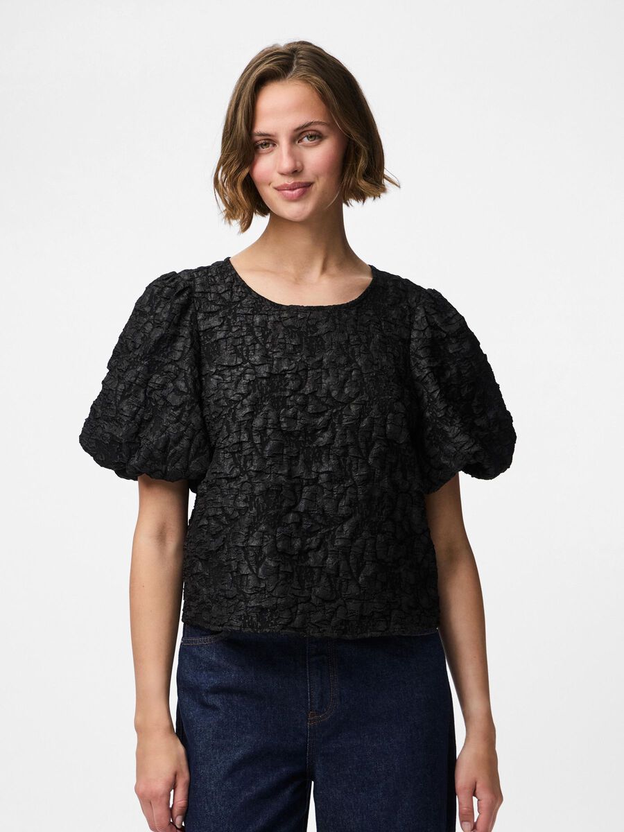 Pieces TOP, Black, highres - 17163266_Black_003.jpg