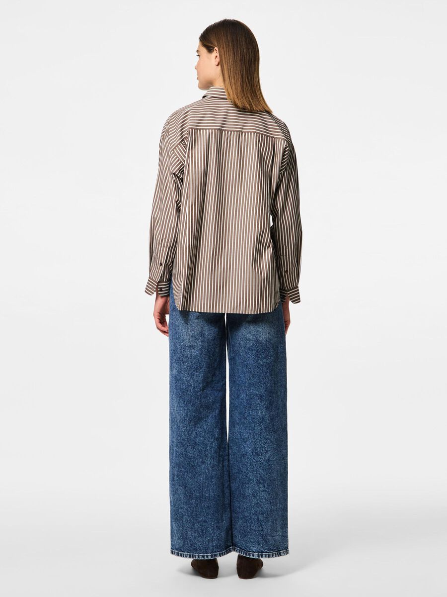 Pieces PCFEMME STREIFENSHIRT, Chicory Coffee, highres - 17157747_ChicoryCoffee_1208827_004.jpg