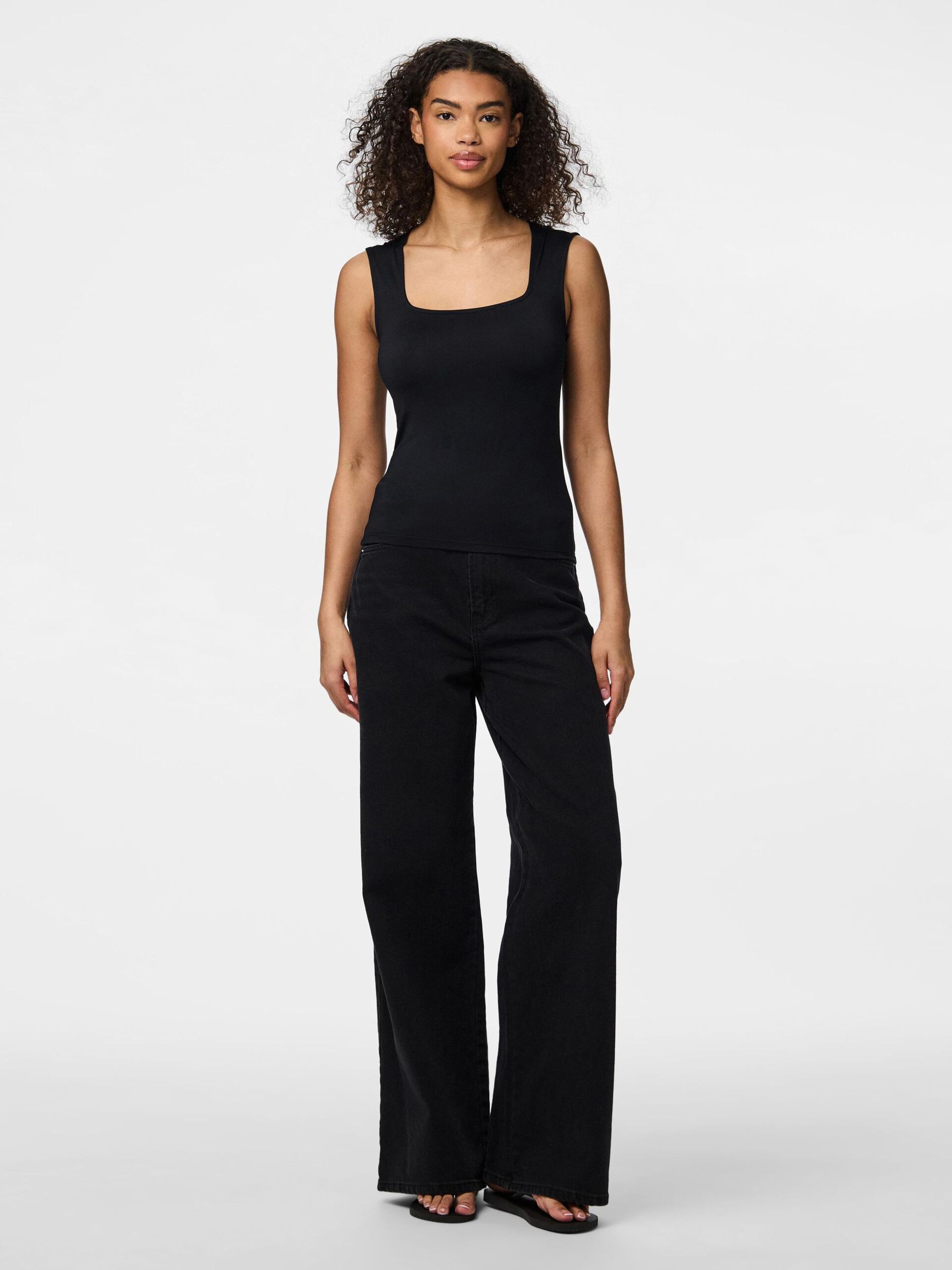 Carousel image - PCFYLLA MOUWLOZE TOP, Black | 3