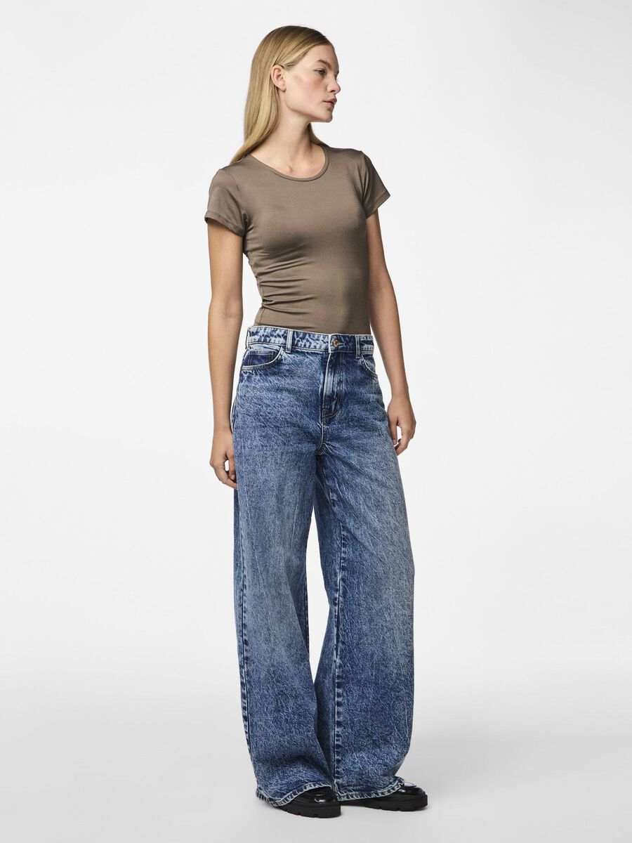 Pieces PCSELMA HW WIDE FIT JEANS, Medium Blue Denim, highres - 17151208_MediumBlueDenim_005.jpg