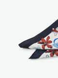 Pieces FLORAL-PRINT SQUARE SCARF, Bright White, highres - 17097082_BrightWhite_006.jpg