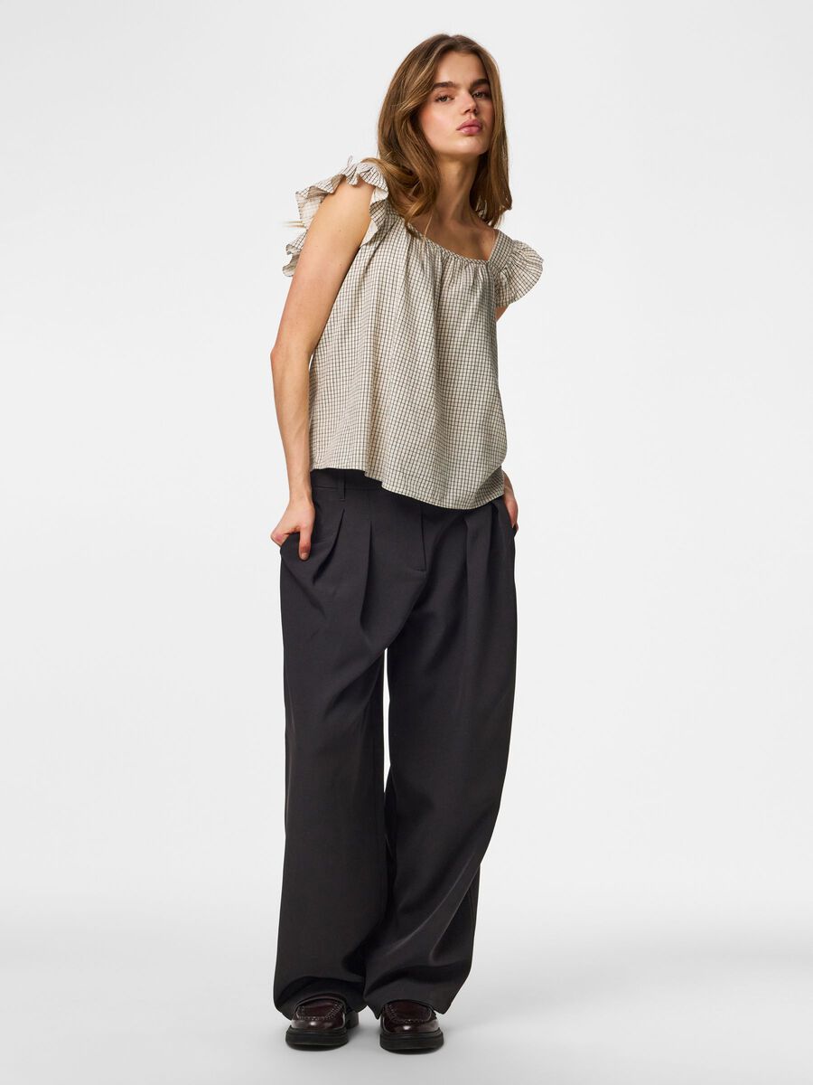 Carousel image - PCPIA LINEN BLEND SLEEVELESS TOP, Birch | 3