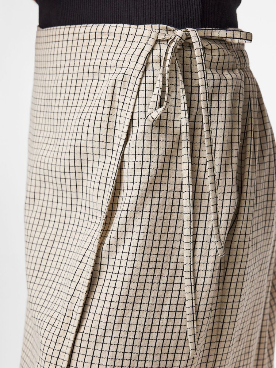 Carousel image - PCPIA MINI LINEN BLEND WRAP SKIRT, Birch | 4