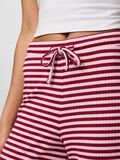 Pieces PCLAYA WIDE-LEG TROUSERS, Goji Berry, highres - 17156181_GojiBerry_1233392_006.jpg