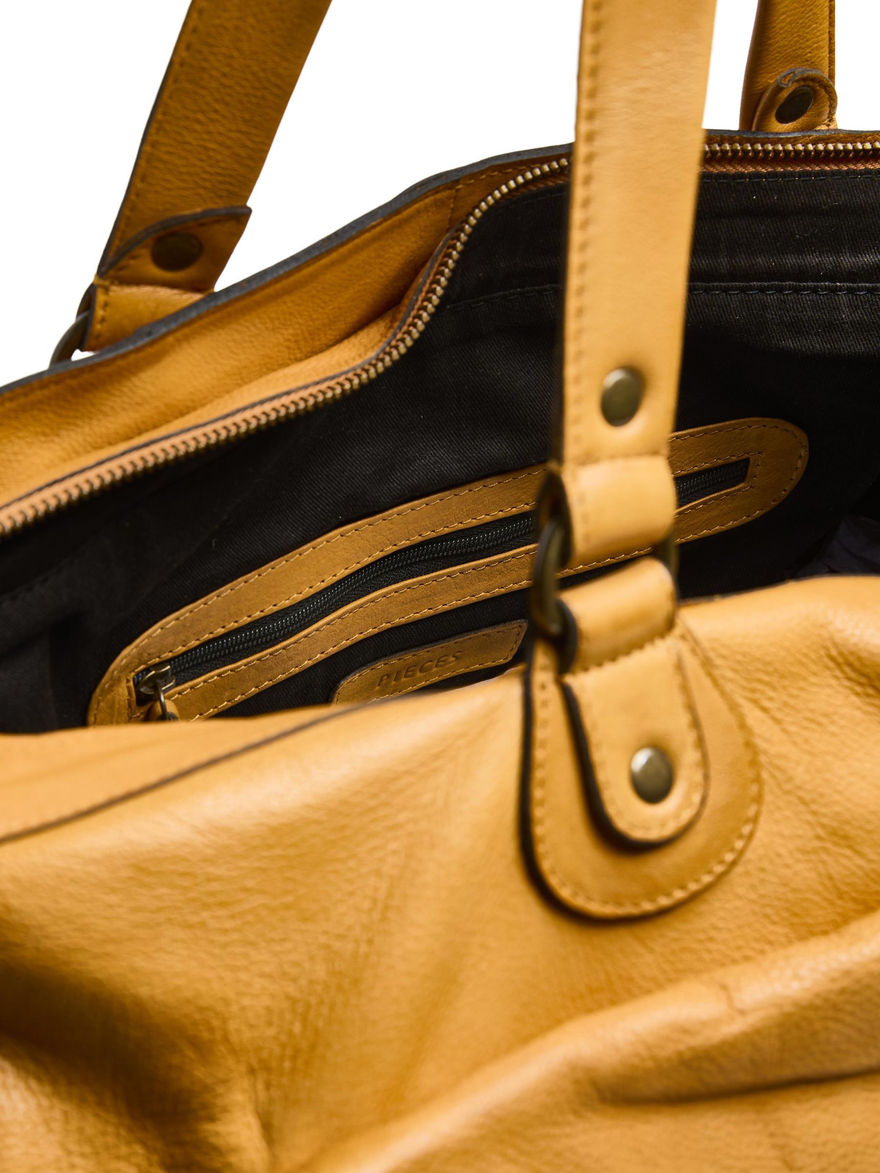 Pieces weekend bag store