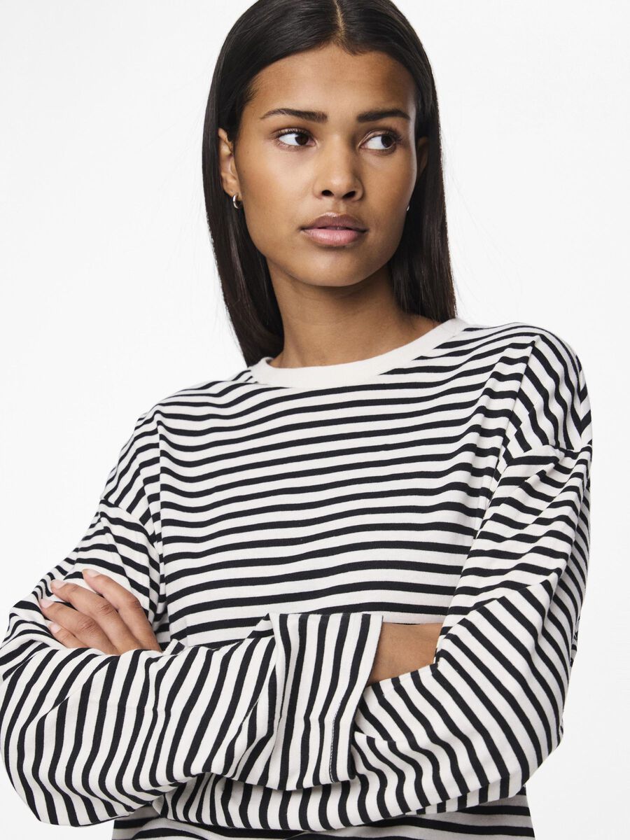 Pieces PCSADIE LONG SLEEVED TOP, Cloud Dancer, highres - 17146655_CloudDancer_1082354_006.jpg