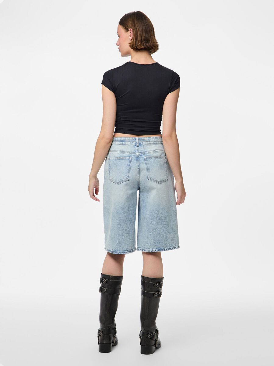 Pieces PCSELMA DENIM SHORTS, Light Blue Denim, highres - 17158219_LightBlueDenim_004.jpg
