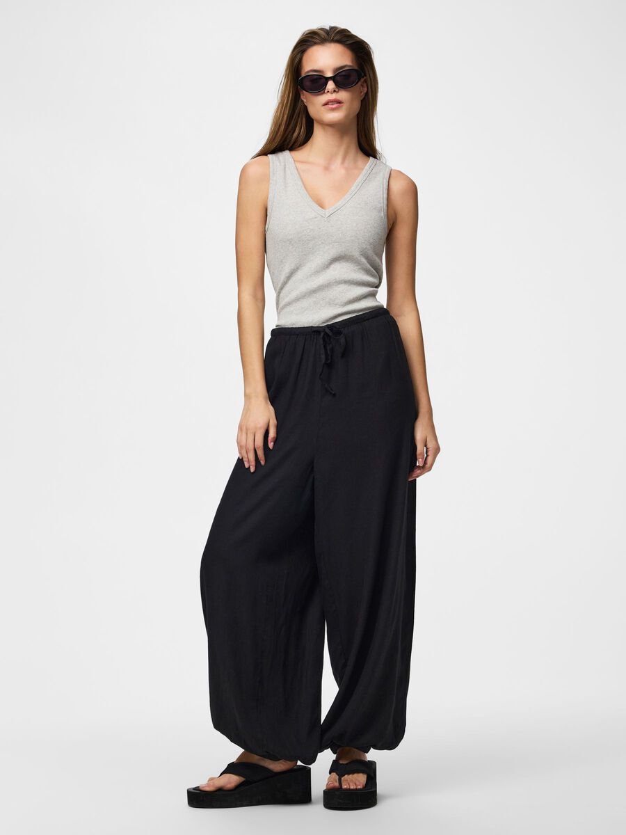 Carousel image - PCPIA LW LEINENMIX BALLON HOSE, Black | 1