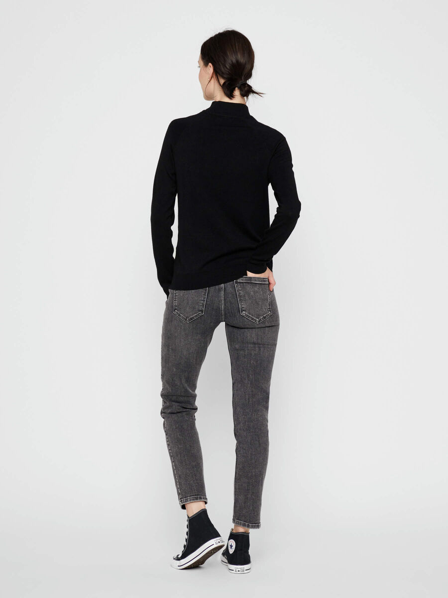 Carousel image - H&Oslash;J HALS STRIKKET TOP, Black | 2