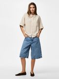 Product image thumbnail - PCVINSTY 2/4 SHIRT, Silver Lining | 3